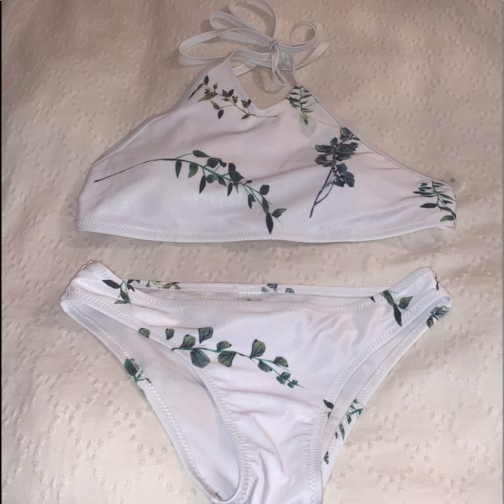 🌲 ZAFUL HIGHNECK LIKE NEW BIKINI